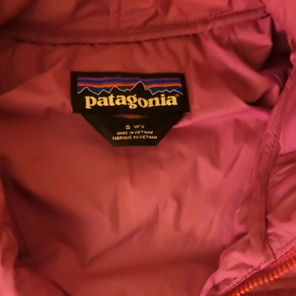 Patagonia Women's Lost Canyon Puffer Jacket - Pink